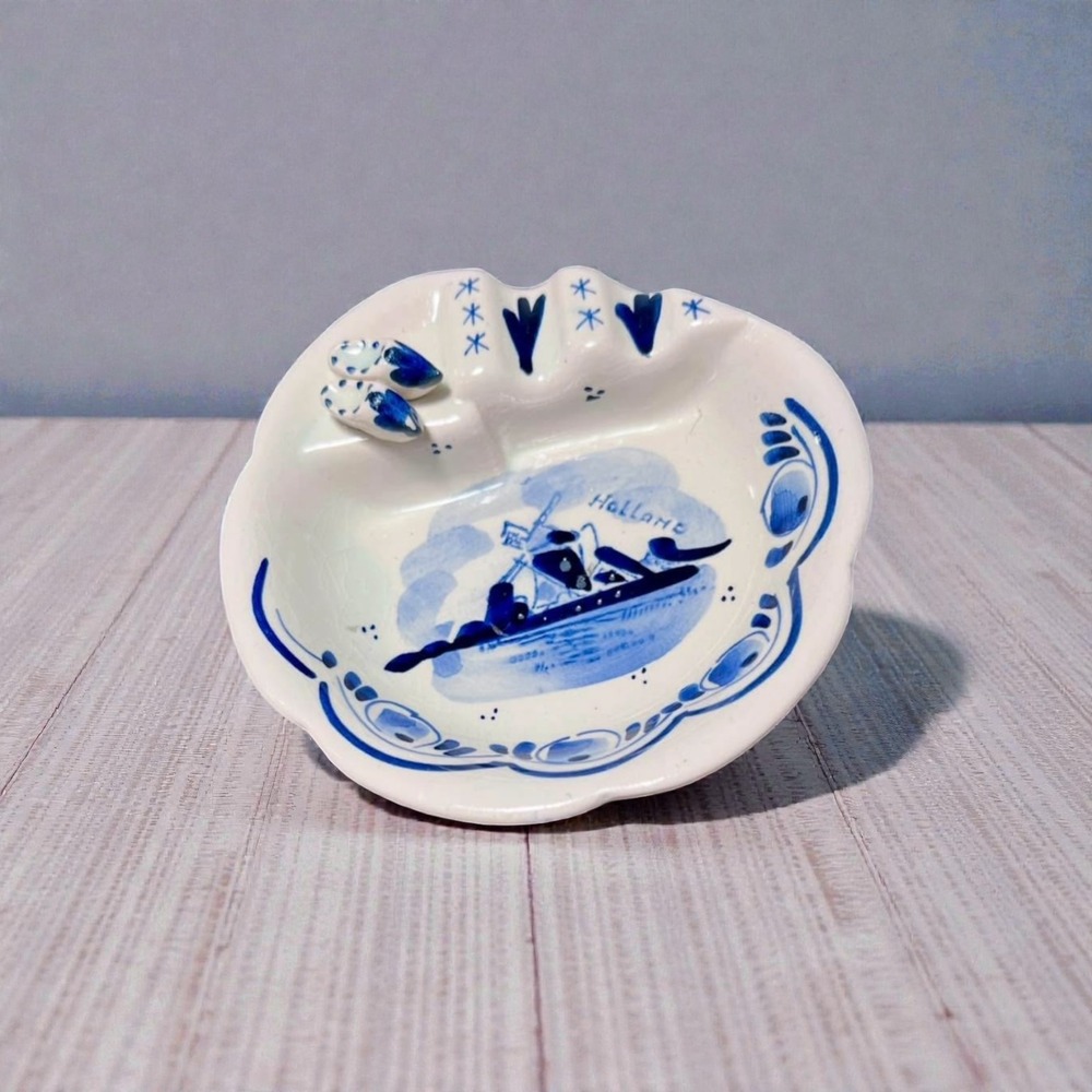 Delft Holland Blue White Windmill Canal Trinket Dish Ashtray Ceramic